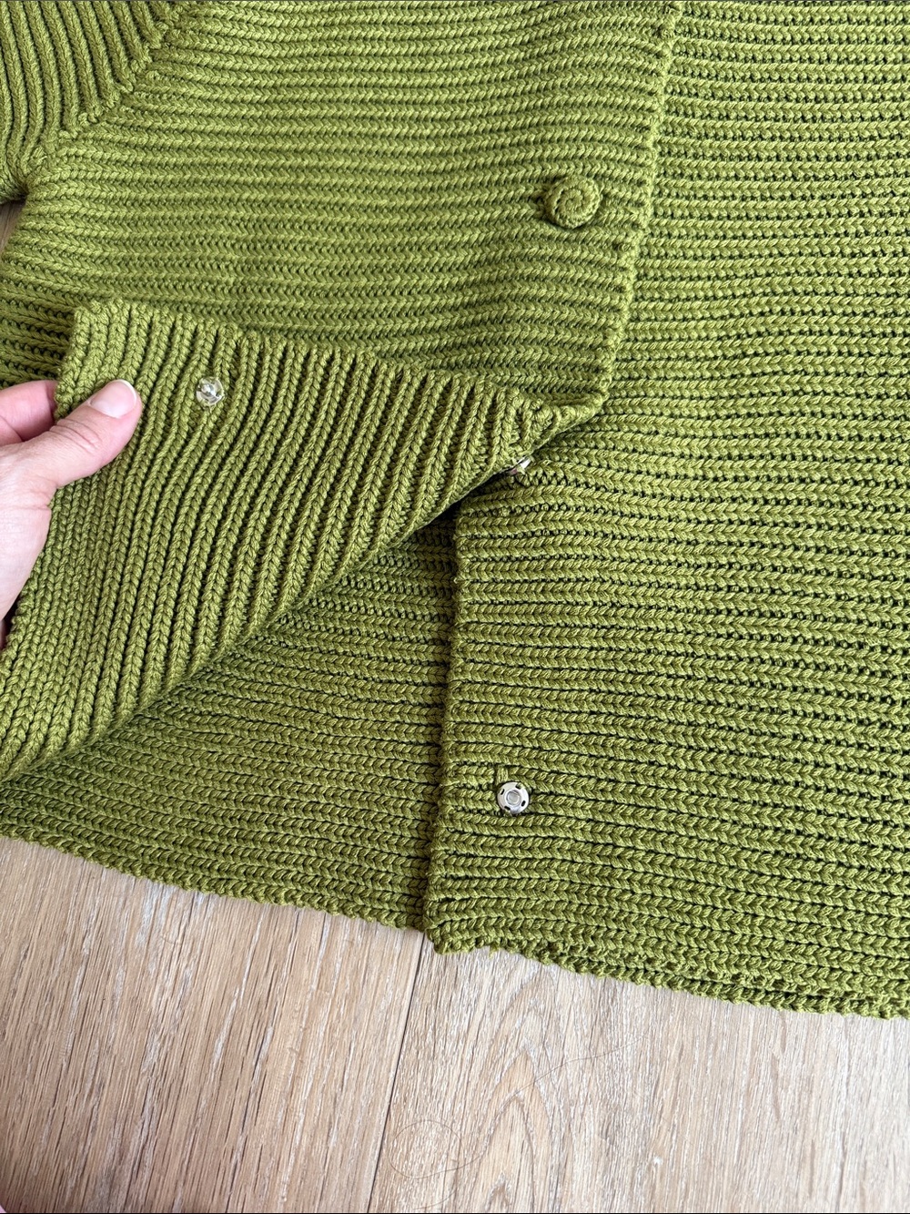 Zara Olive Short-Sleeve Button-Down Knit Top - Picture 5 of 7